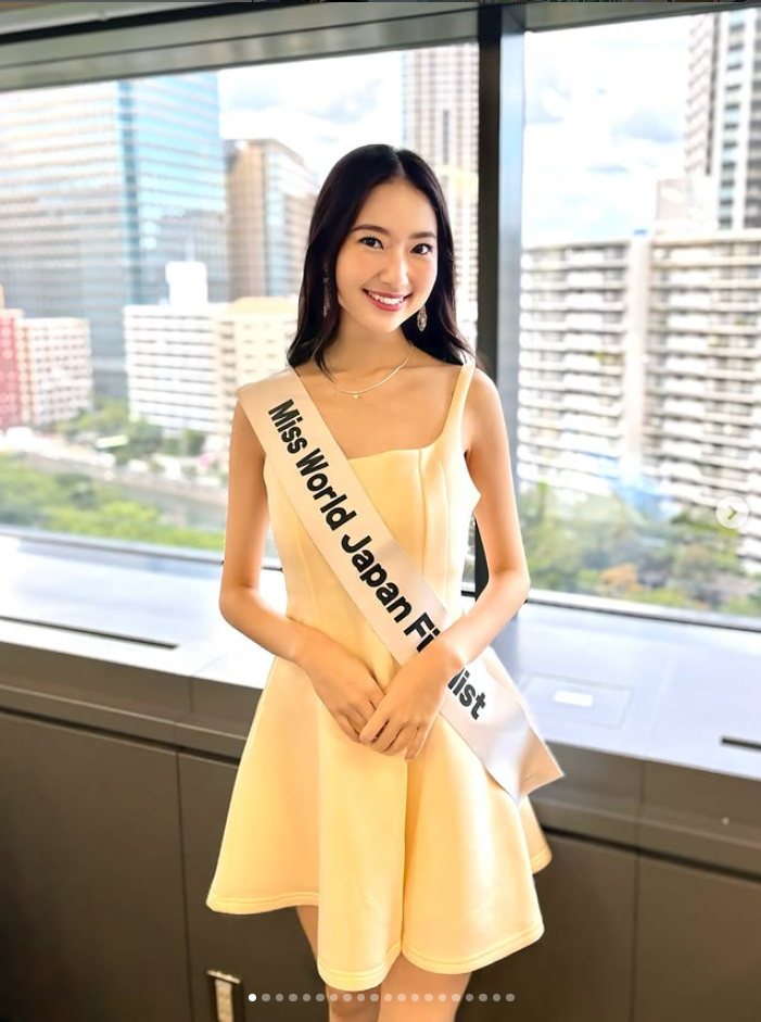 セミナーでは、ひとりひとりに合わせて アイシャドウの色やチークの色もアドバイスいただける